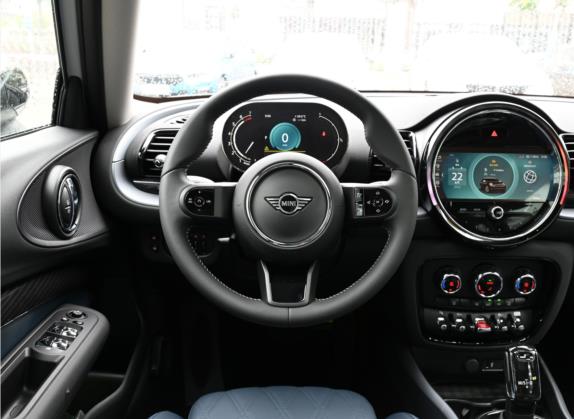 MINI CLUBMAN 2023款 1.5T COOPER 鉴赏家 中控类   驾驶位