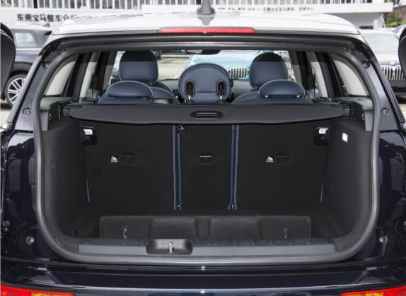MINI CLUBMAN 2023款 2.0T COOPER S 鉴赏家 车厢座椅   后备厢