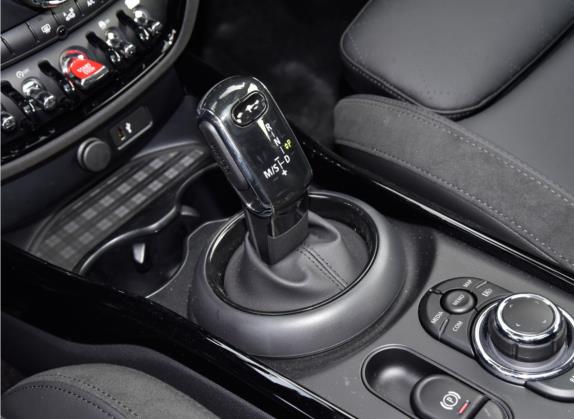 MINI CLUBMAN 2023款 2.0T COOPER S 弧光限量版 中控类   挡把