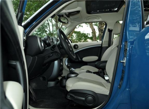 MINI COUNTRYMAN 2011款 1.6T COOPER S ALL4 车厢座椅   前排空间
