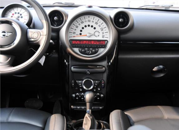 MINI COUNTRYMAN 2011款 1.6L COOPER Excitement 中控类   中控台