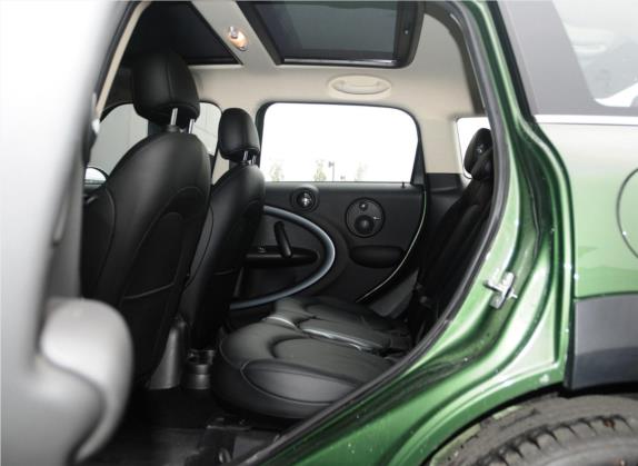 MINI COUNTRYMAN 2014款 1.6T COOPER S ALL4 车厢座椅   后排空间