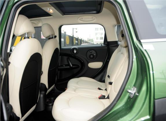 MINI COUNTRYMAN 2014款 1.6T COOPER ALL4 Excitement 车厢座椅   后排空间