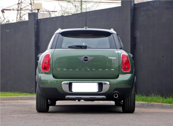 MINI COUNTRYMAN 2014款 1.6T COOPER ALL4 Excitement 外观   正后