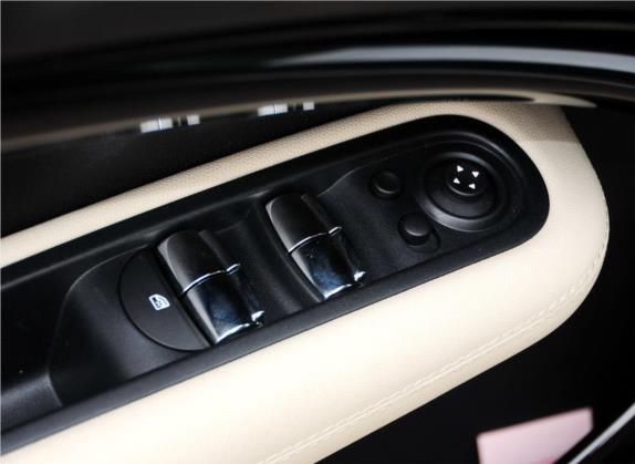 MINI COUNTRYMAN 2014款 1.6T COOPER ALL4 Excitement 车厢座椅   门窗控制