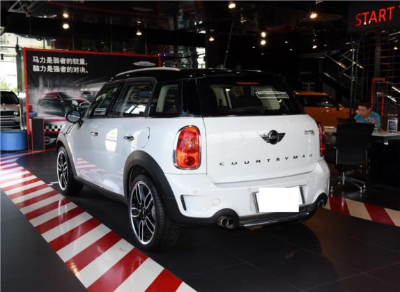 MINI COUNTRYMAN 2014款 1.6T COOPER S 外观   斜后