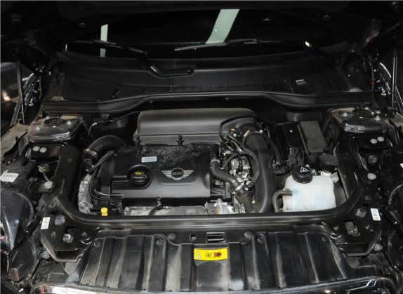 MINI COUNTRYMAN 2015款 1.6T COOPER S ALL4 极致暗夜版 其他细节类   发动机舱
