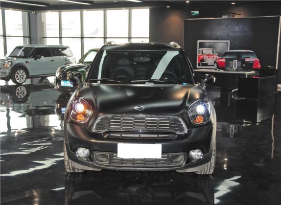 MINI COUNTRYMAN 2015款 1.6T COOPER S ALL4 极致暗夜版 外观   正前