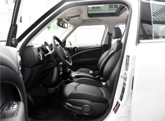 MINI COUNTRYMAN 2015款 1.6T COOPER S ALL4 进藏限量版 车厢座椅   前排空间