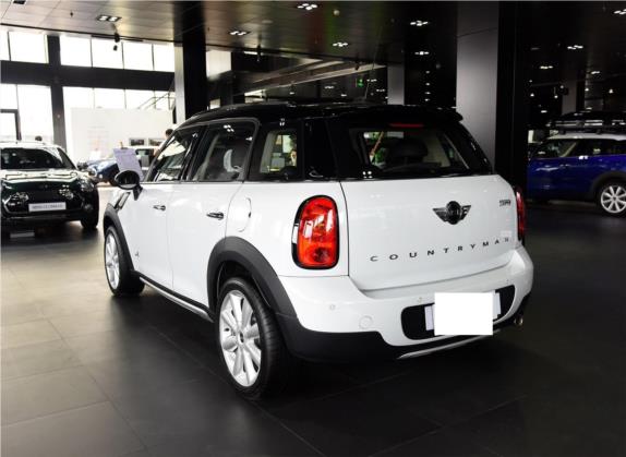 MINI COUNTRYMAN 2016款 1.6T COOPER ALL4 Excitement装备控 外观   斜后