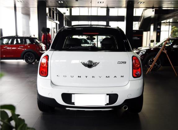 MINI COUNTRYMAN 2016款 1.6T COOPER ALL4 Excitement装备控 外观   正后