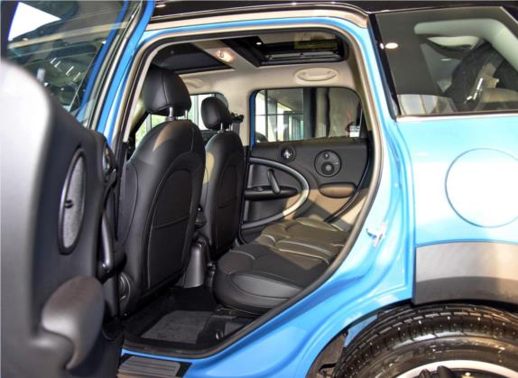 MINI COUNTRYMAN 2016款 1.6T COOPER S ALL4 装备控 车厢座椅   后排空间