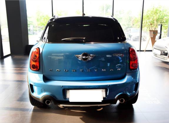 MINI COUNTRYMAN 2016款 1.6T COOPER S ALL4 装备控 外观   正后