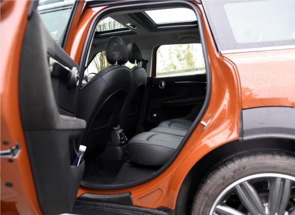 MINI COUNTRYMAN 2017款 2.0T COOPER S ALL4 旅行家 车厢座椅   后排空间