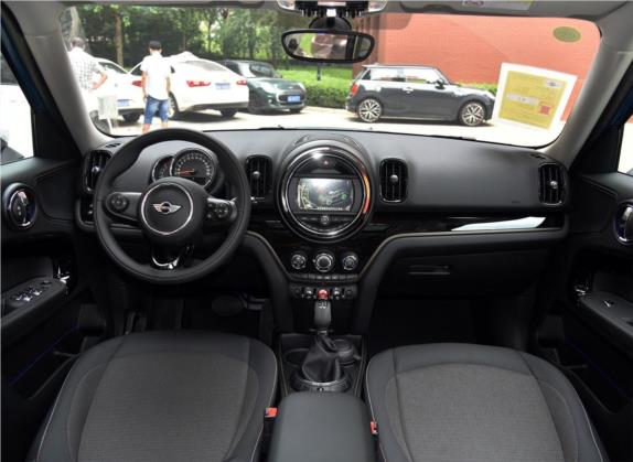 MINI COUNTRYMAN 2017款 1.5T COOPER 中控类   中控全图