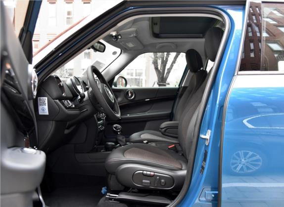 MINI COUNTRYMAN 2017款 1.5T COOPER 车厢座椅   前排空间