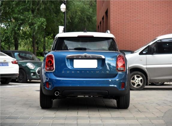 MINI COUNTRYMAN 2017款 1.5T COOPER 外观   正后