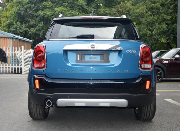 MINI COUNTRYMAN 2017款 1.5T COOPER 探险家 外观   正后