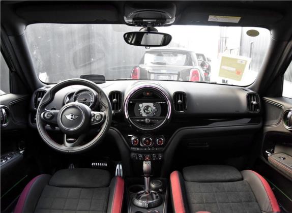 MINI COUNTRYMAN 2017款 2.0T COOPER S ALL4 赛车控 中控类   中控全图