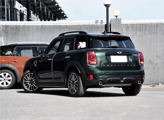 MINI COUNTRYMAN 2017款 2.0T COOPER S ALL4 赛车控 外观   斜后