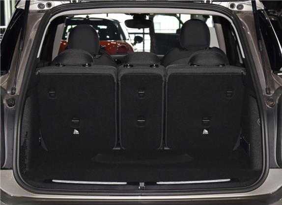 MINI COUNTRYMAN 2018款 1.5T COOPER ALL4 经典派 车厢座椅   后备厢