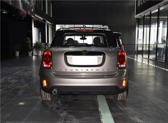 MINI COUNTRYMAN 2018款 1.5T COOPER ALL4 经典派 外观   正后