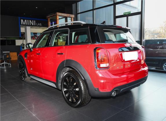 MINI COUNTRYMAN 2018款 1.5T COOPER ALL4 艺术家 外观   斜后