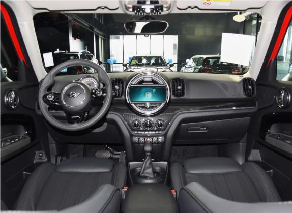 MINI COUNTRYMAN 2018款 2.0T COOPER S ALL4 艺术家 中控类   中控全图