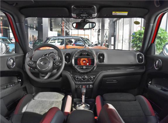 MINI COUNTRYMAN 2018款 2.0T COOPER S ALL4 赛车手 中控类   中控全图