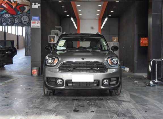 MINI COUNTRYMAN 2019款 1.5T COOPER ALL4 经典派周末旅行版 外观   正前