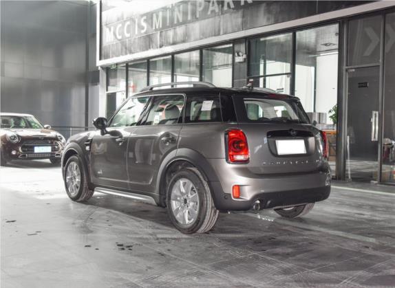 MINI COUNTRYMAN 2019款 1.5T COOPER ALL4 经典派周末旅行版 外观   斜后