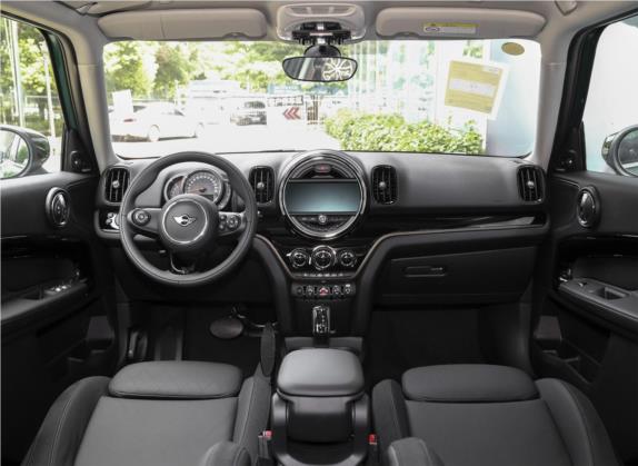 MINI COUNTRYMAN 2020款 2.0T COOPER S 中控类   中控全图