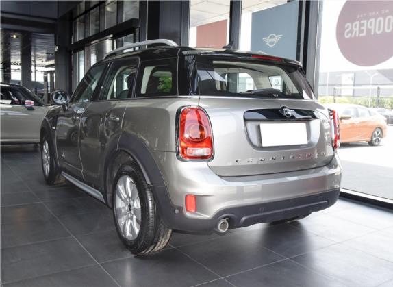 MINI COUNTRYMAN 2020款 1.5T COOPER ALL4 外观   斜后