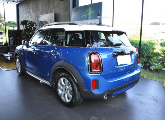 MINI COUNTRYMAN 2021款 1.5T COOPER ALL4 外观   斜后