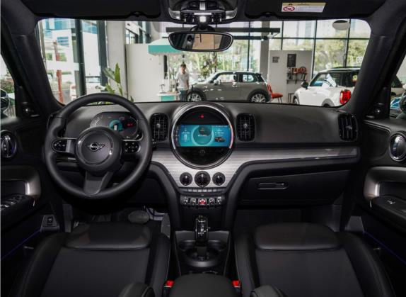 MINI COUNTRYMAN 2022款 2.0T COOPER S 中控类   中控全图