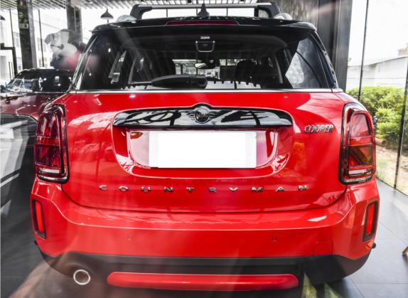 MINI COUNTRYMAN 2022款 1.5T COOPER 外观   正后