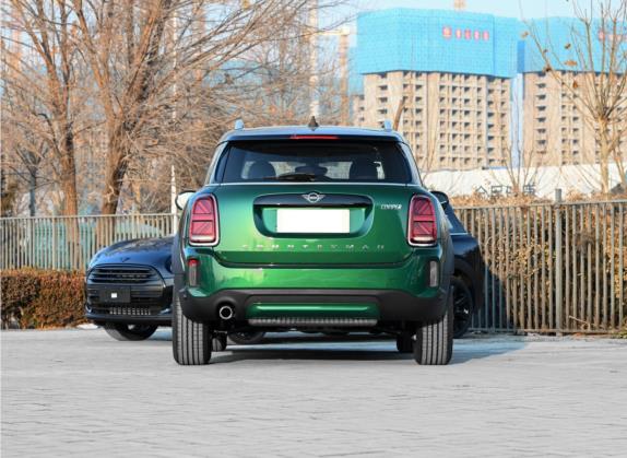 MINI COUNTRYMAN 2022款 改款 1.5T COOPER 外观   正后