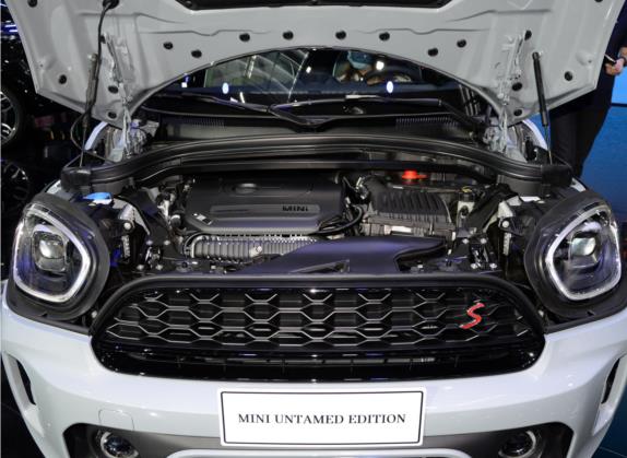 MINI COUNTRYMAN 2022款 2.0T COOPER S ALL4 不羁特别版 其他细节类   发动机舱