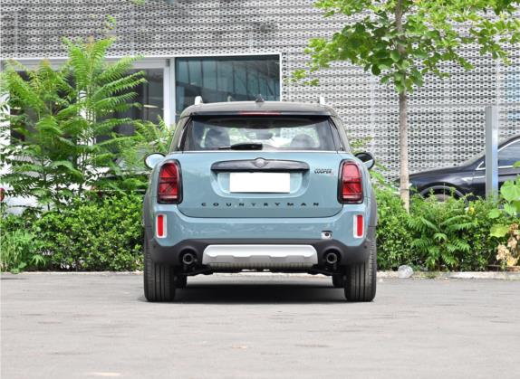 MINI COUNTRYMAN 2023款 2.0T COOPER S 鉴赏家 外观   正后