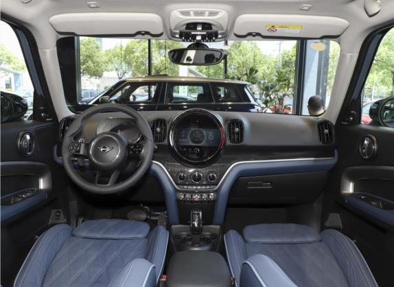 MINI COUNTRYMAN 2023款 2.0T COOPER S ALL4 鉴赏家 中控类   中控全图