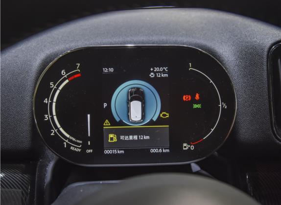 MINI COUNTRYMAN 2023款 改款 2.0T COOPER S ALL4 鉴赏家 中控类   仪表盘