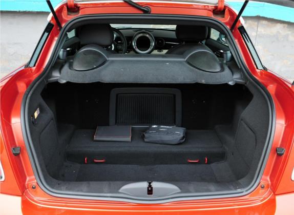 MINI COUPE 2012款 1.6L COOPER 车厢座椅   后备厢