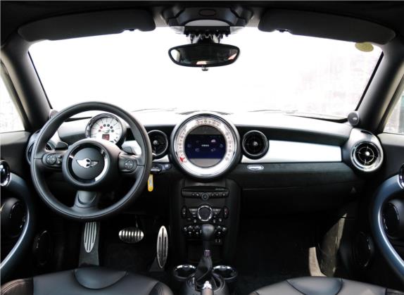 MINI COUPE 2012款 1.6T COOPER S 中控类   中控全图