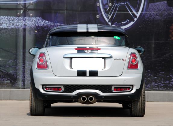 MINI COUPE 2012款 1.6T COOPER S 外观   正后