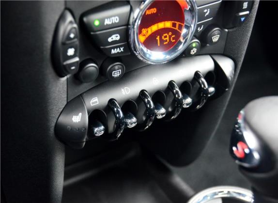 MINI COUPE 2012款 1.6T COOPER S 车厢座椅   门窗控制