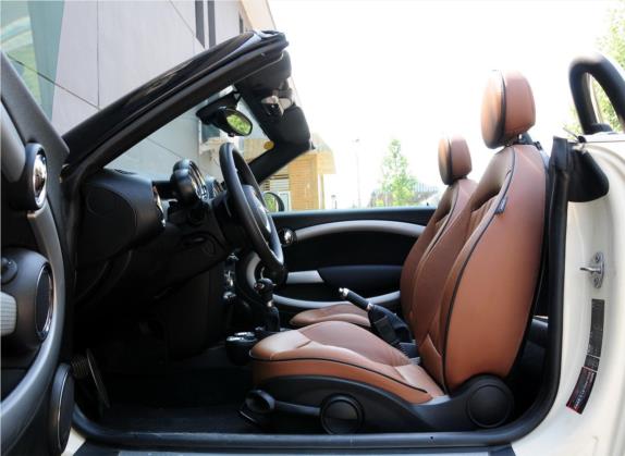 MINI ROADSTER 2012款 1.6T COOPER S 车厢座椅   前排空间