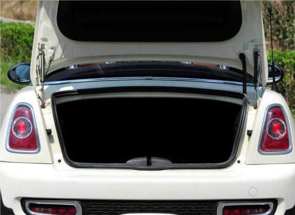 MINI ROADSTER 2012款 1.6T COOPER S 车厢座椅   后备厢