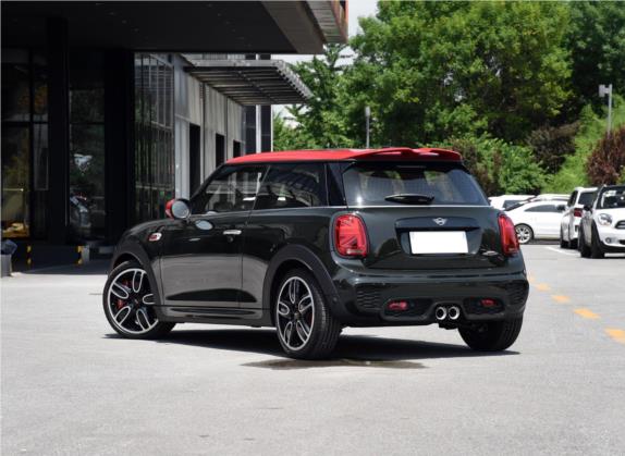 MINI JCW 2018款 2.0T JOHN COOPER WORKS ALL-IN 外观   斜后