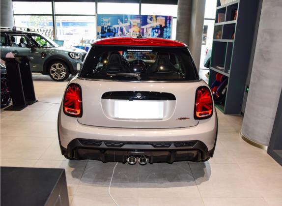 MINI JCW 2022款 2.0T JOHN COOPER WORKS ALL-IN 外观   正后