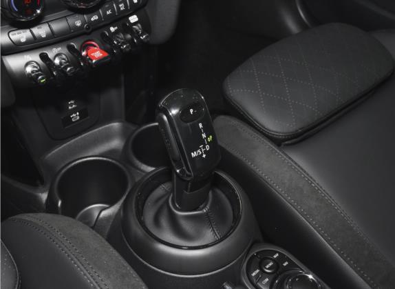 MINI JCW 2022款 改款 2.0T JOHN COOPER WORKS ALL-IN 中控类   挡把
